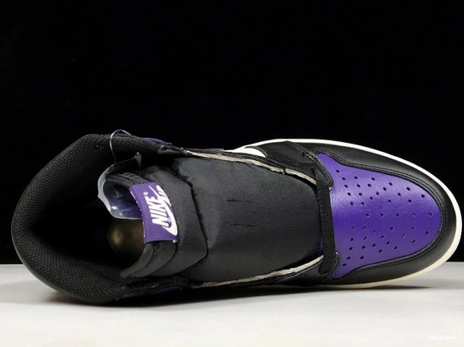 Rep TBkick 555088-501 Court 1 Jordan Purple Air 0703